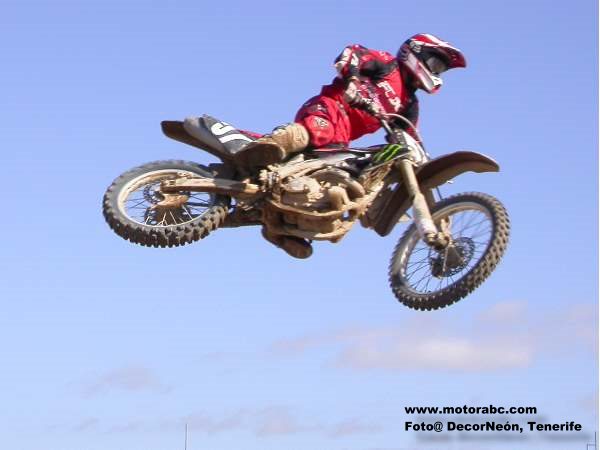 Salto de pilotos de Motocross 