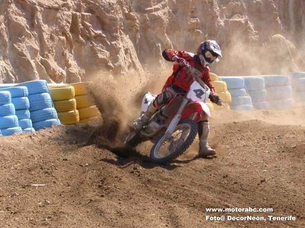 Salto de pilotos de Motocross 