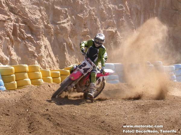 Salto de pilotos de Motocross 