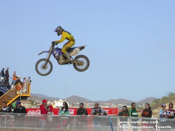 Salto de pilotos de Motocross 